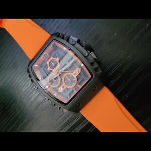 NEW Naviforce Titan Tonneau 44mm Men's Sport‎ Watch